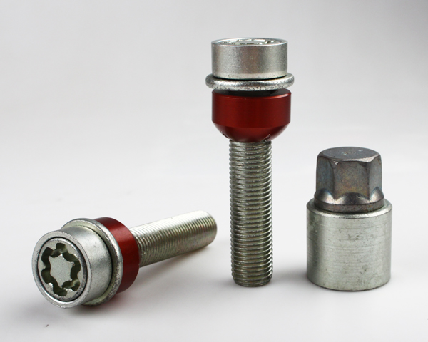 Zajišťovací šrouby SICUSTAR M14x1,5x39mm, kulová R14 (pohyblivá), klíč 19