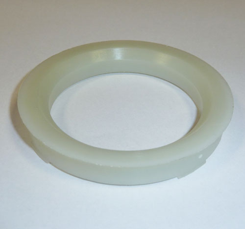 Vymezovací kroužek 73,0 / 56,1 plast, přesah kužele 3mm